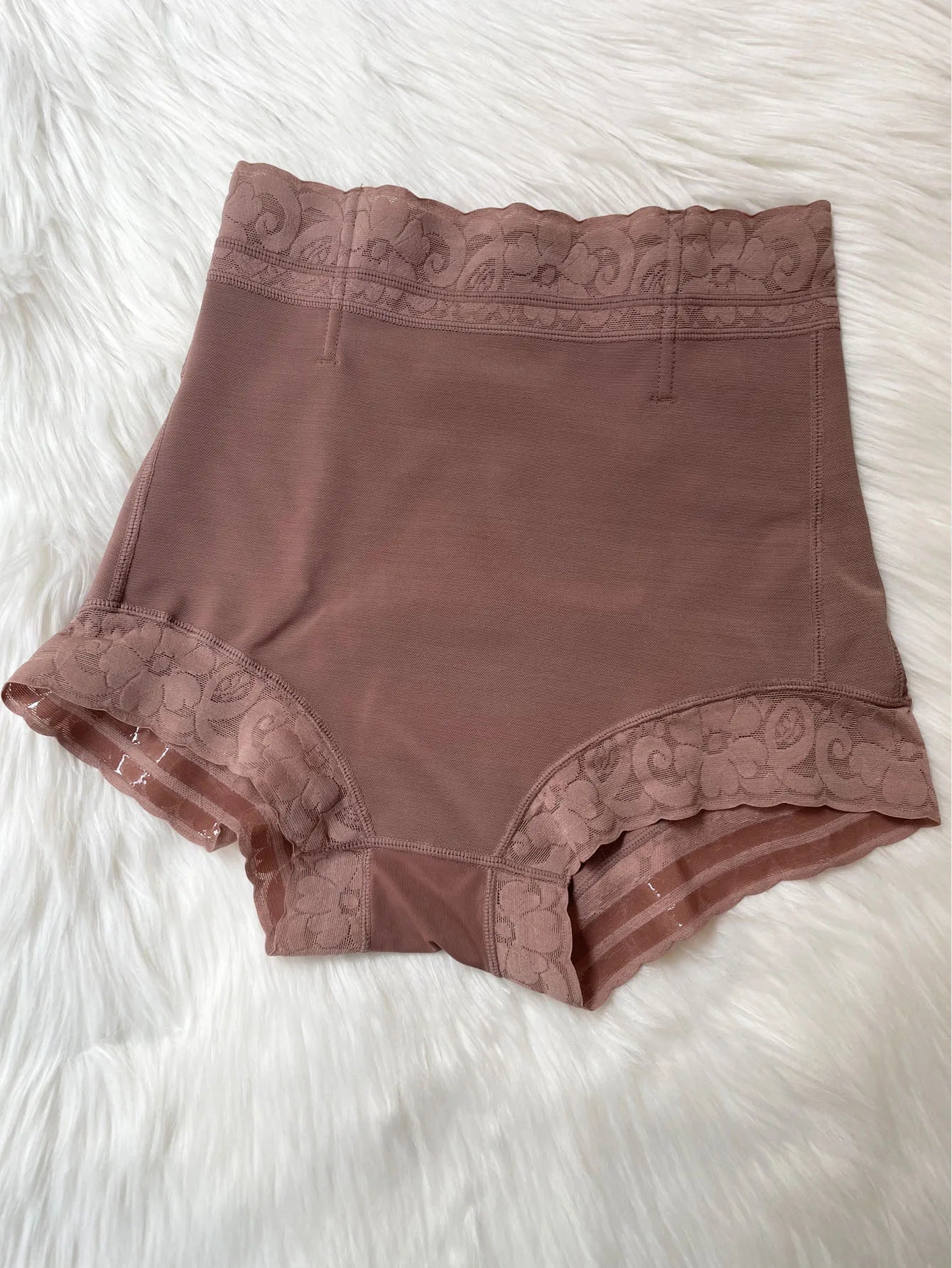 CurveLift Shaping Panties™