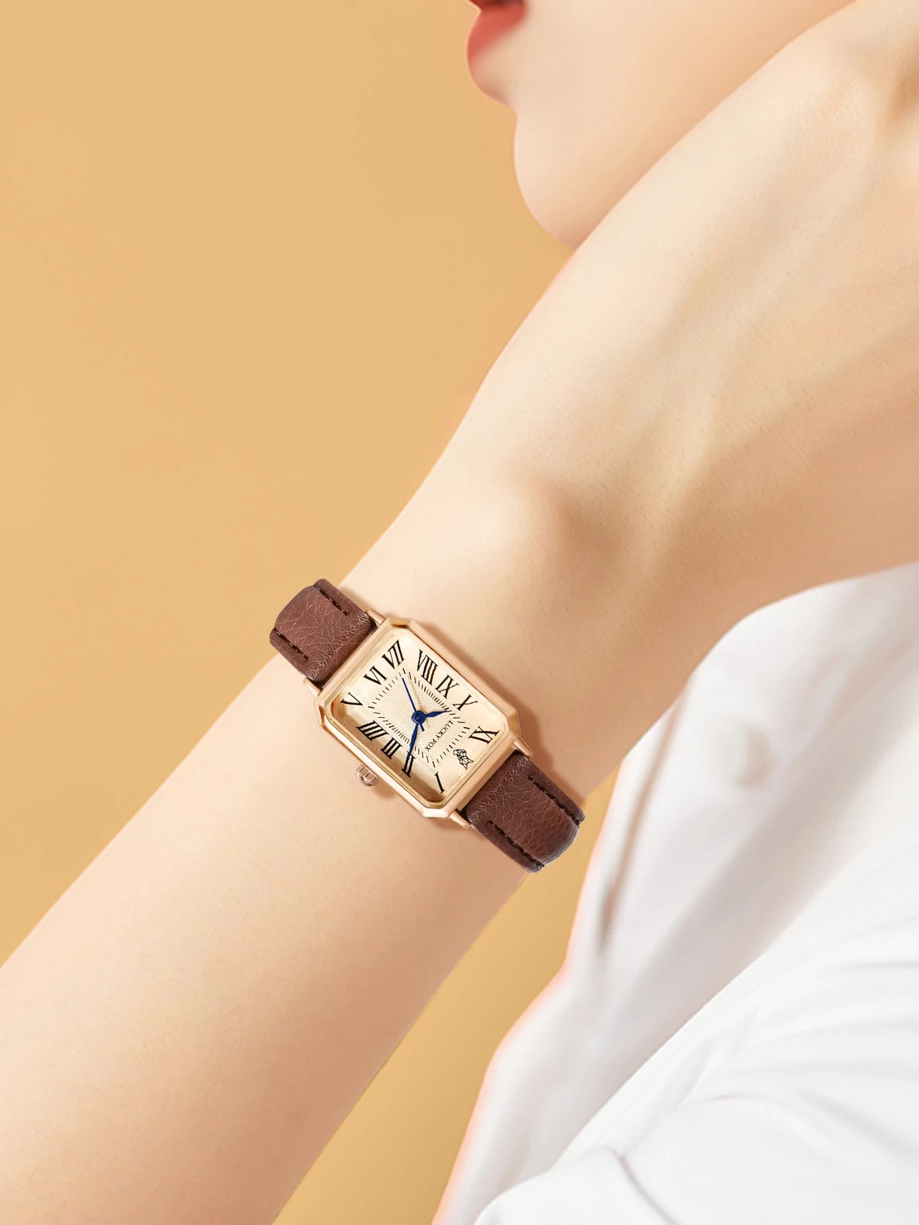 VintageCharm Classic Women’s Watch™